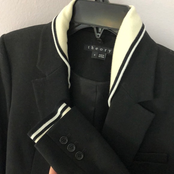 Theory Blazer - Picture 5 of 7